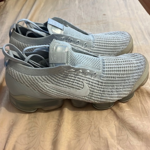 Nike air vapormax Flyknit 3, White pure Platinum, size 8 - Picture 1 of 3